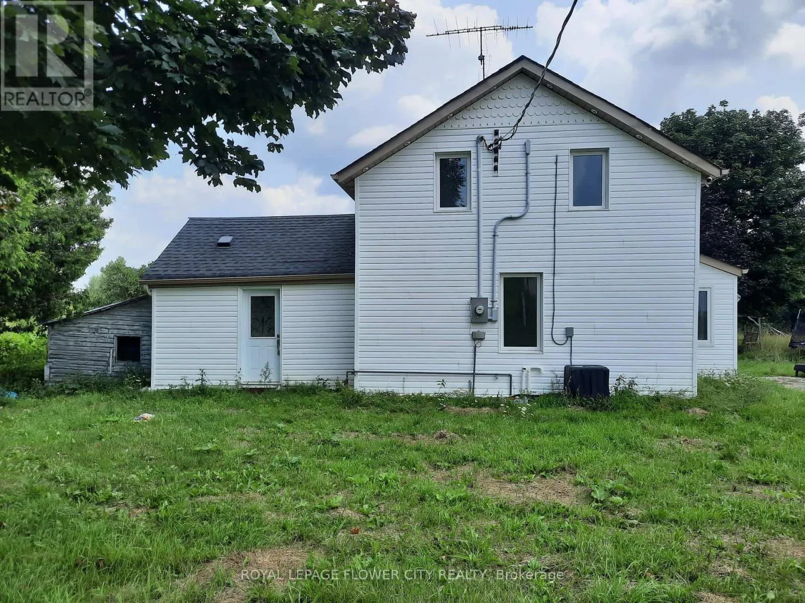 House for rent: 634449 Highway 10, Mono, Ontario L9W 5P5