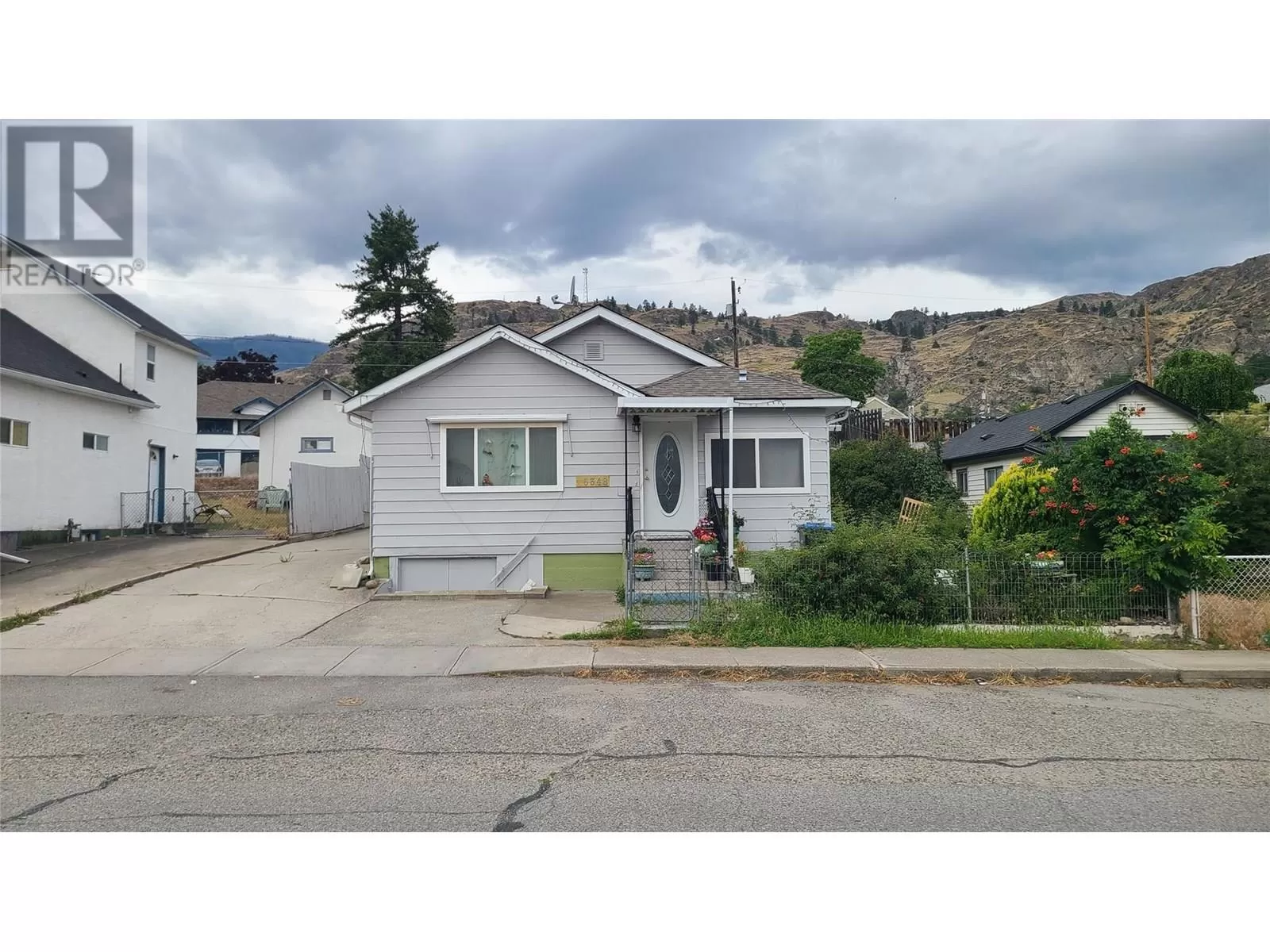 House for rent: 6348 Kootenay Street Street, Oliver, British Columbia V0H 1T0