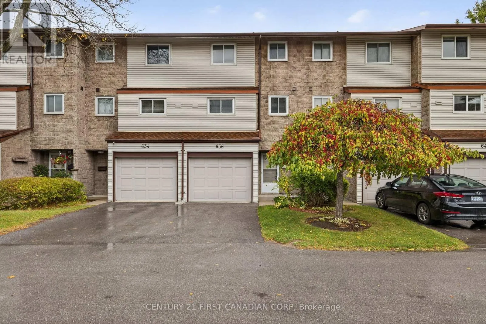 Row / Townhouse for rent: 636 Wilkins Street, London South, Ontario N6C 4Z4