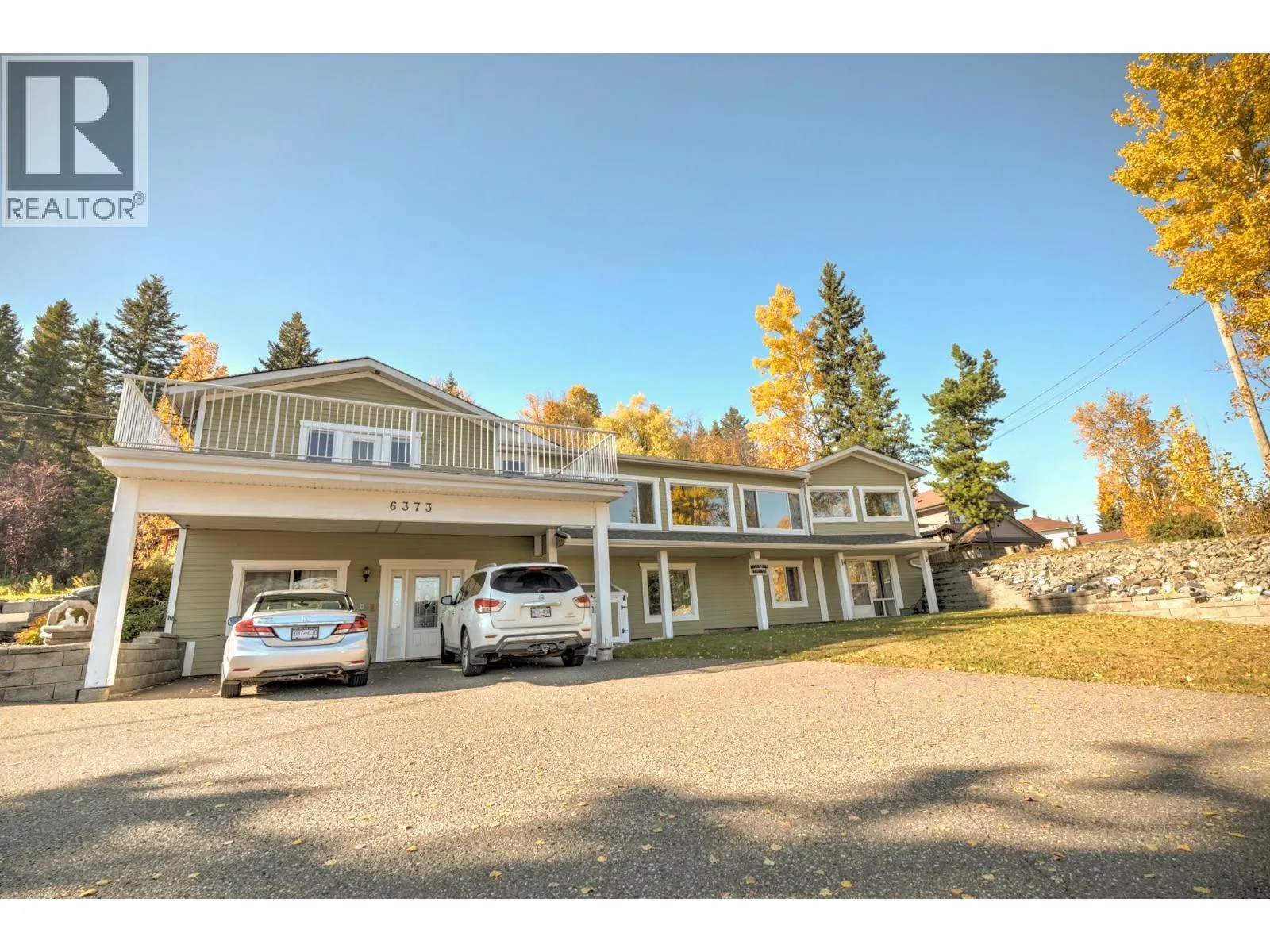 6373 Hillcrest Place, Prince George, British Columbia V2N 5R1