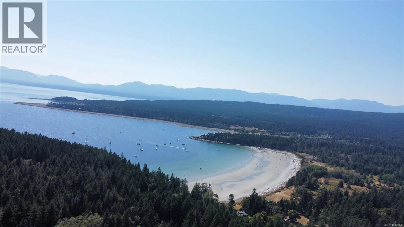 6375 St Johns Point Rd, Hornby Island, British Columbia V0R 1Z0