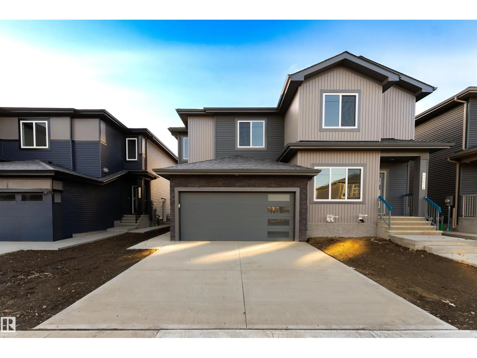 Duplex for rent: 6385 King Wd Sw, Edmonton, Alberta T6W 5J3