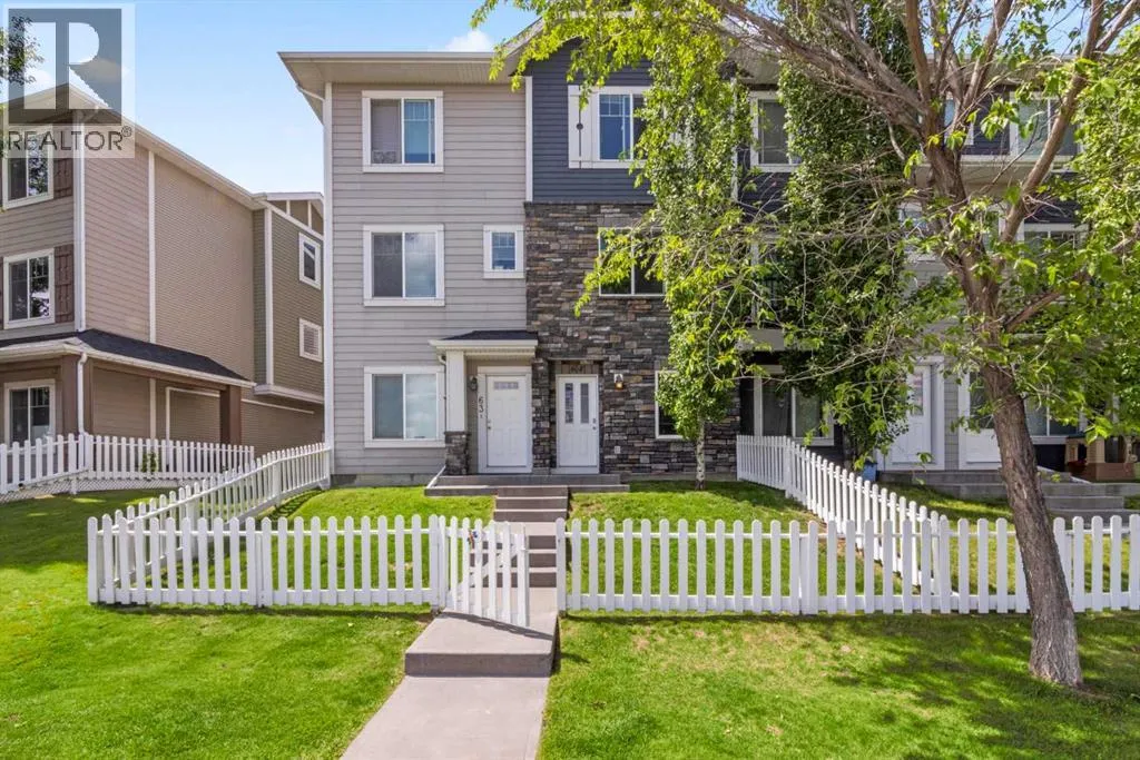 Row / Townhouse for rent: 64, 300 Marina Drive, Chestermere, Alberta T1X 0P6