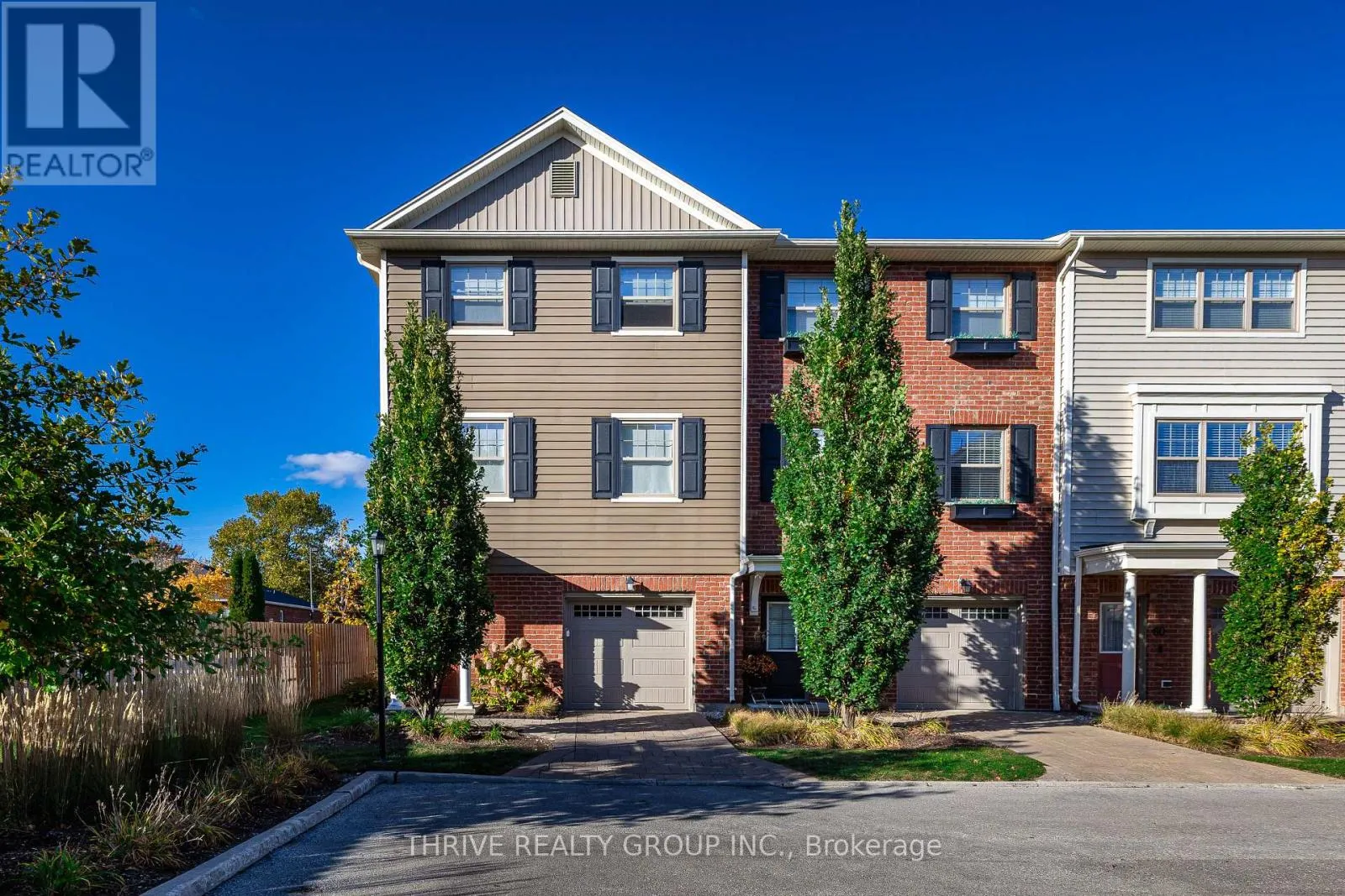 Row / Townhouse for rent: 64 - 3025 Singleton Avenue, London South, Ontario N6L 0E6