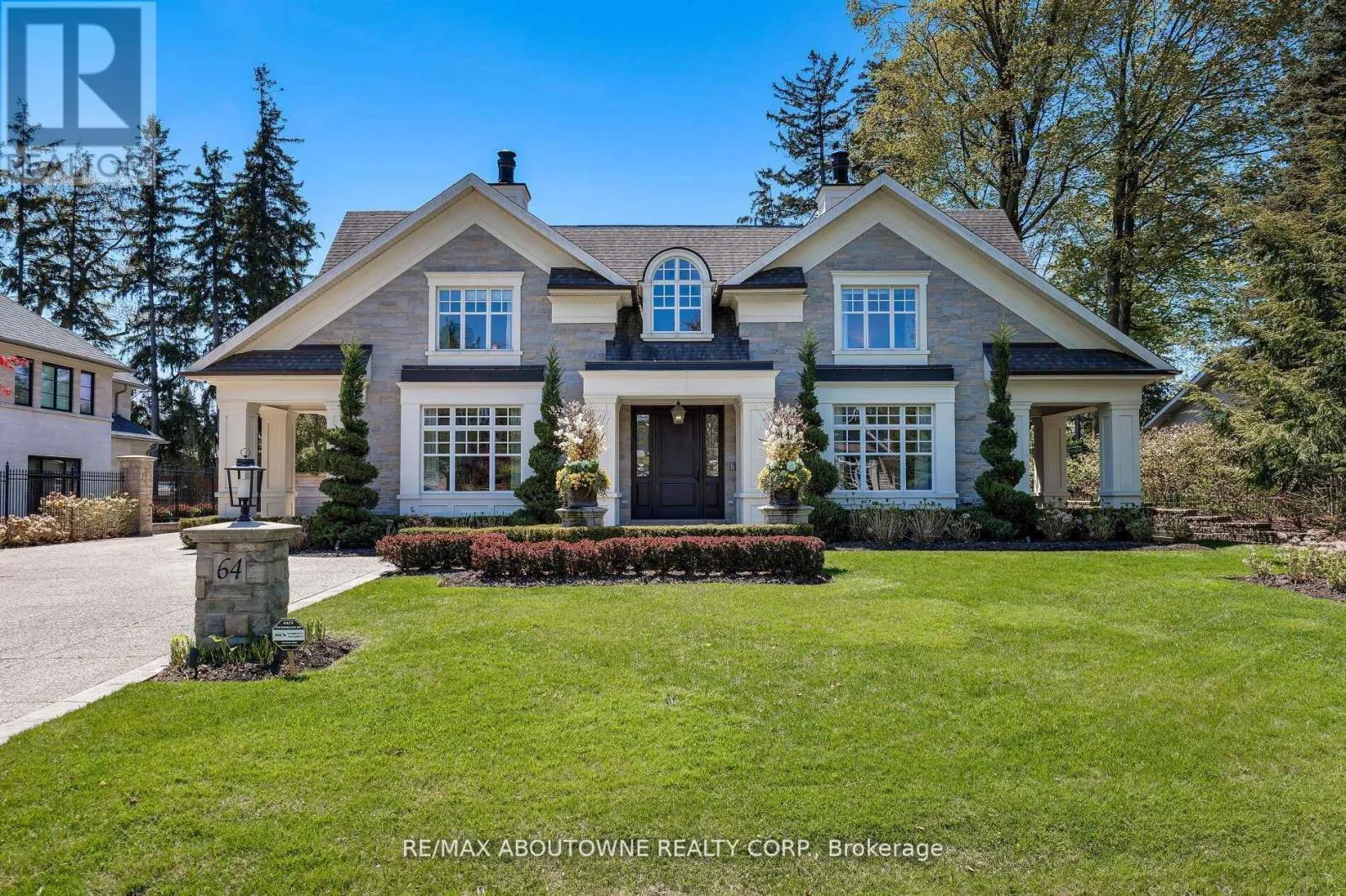 House for rent: 64 Brentwood Road, Oakville, Ontario L6J 4B6