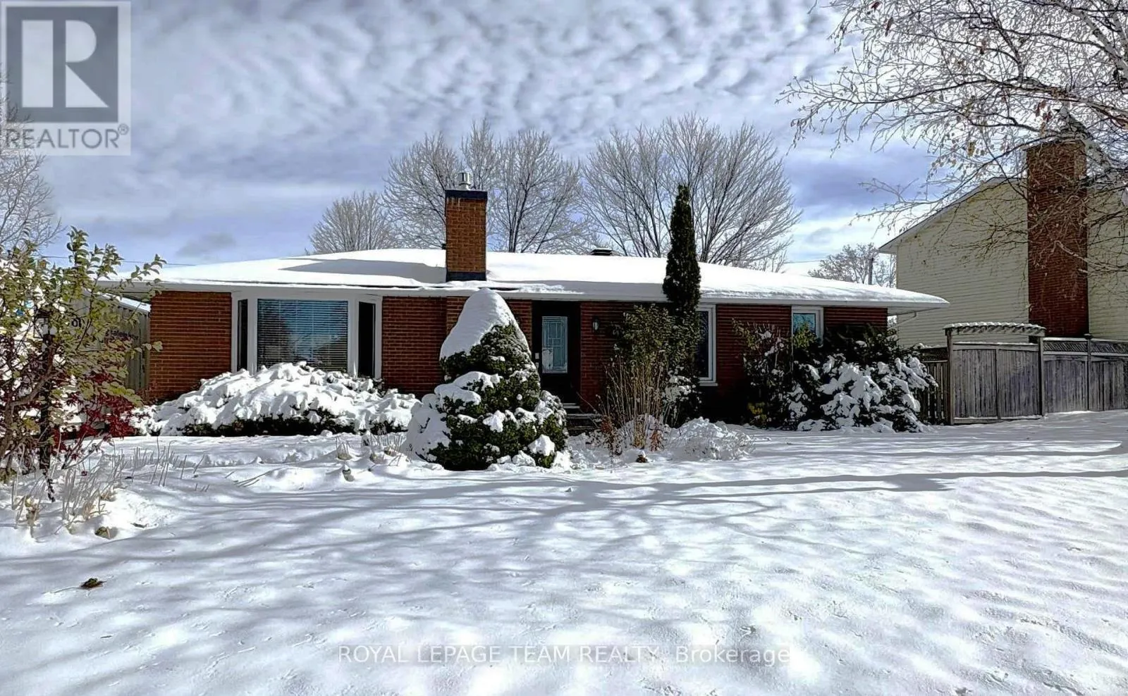 House for rent: 64 Owlshead Road, Ottawa, Ontario K0A 3P0