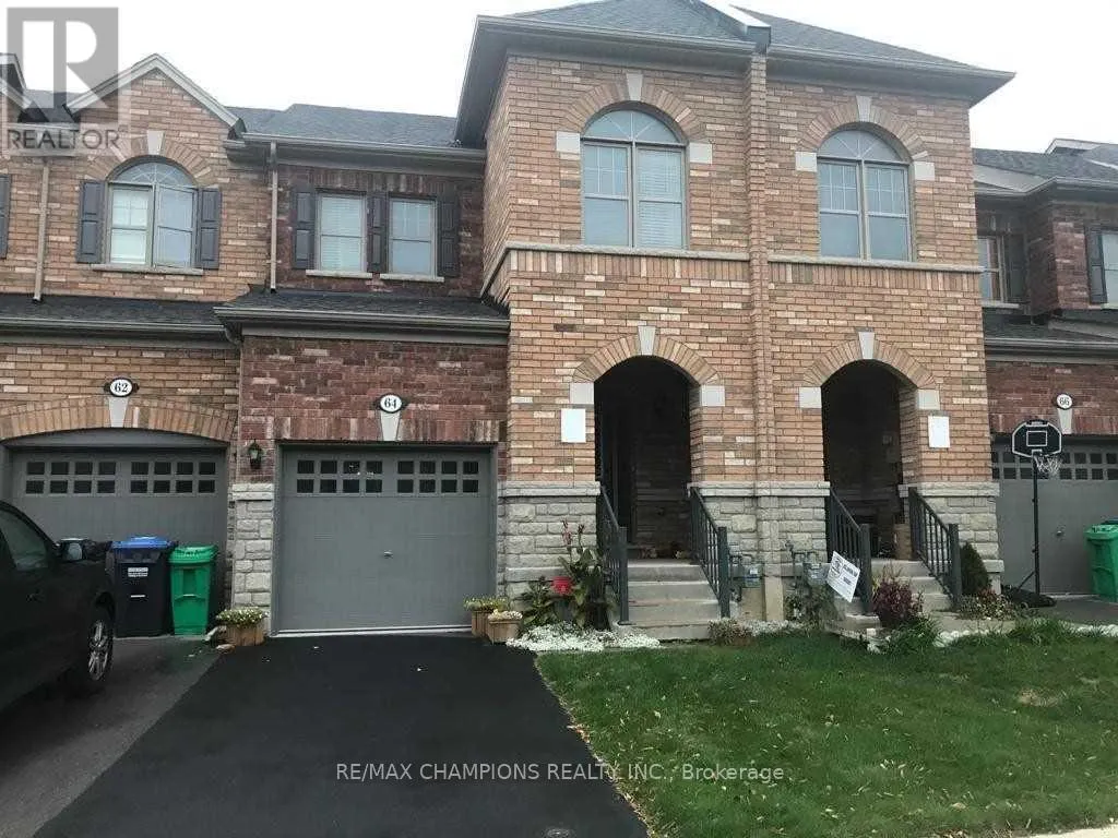 Row / Townhouse for rent: 64 Pennycross Crescent, Brampton, Ontario L7A 4M1