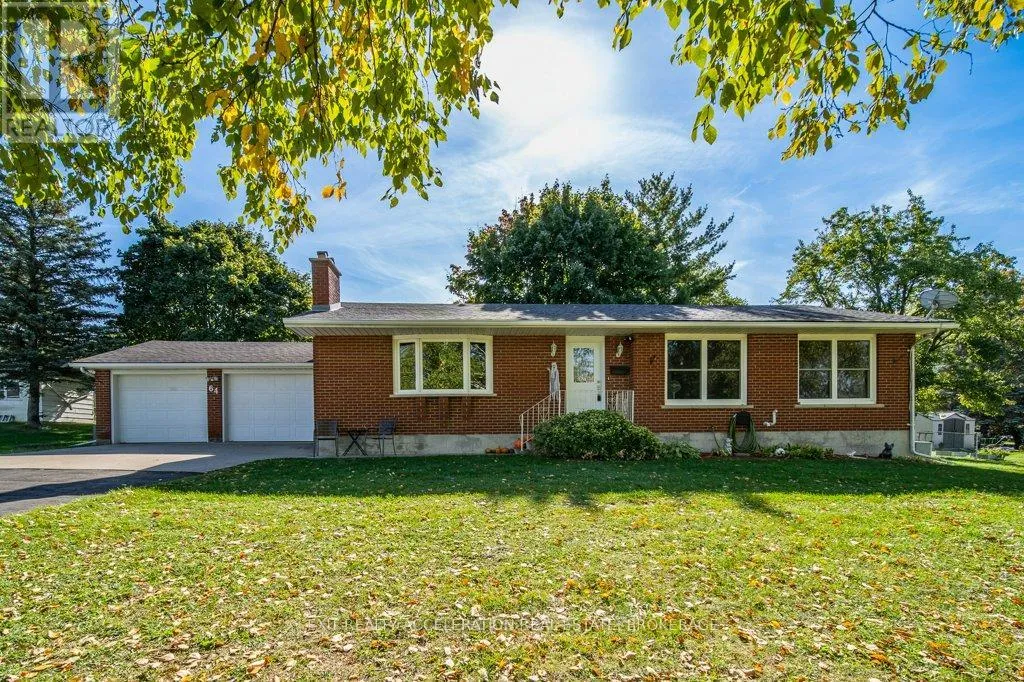 House for rent: 64 River Road, Greater Napanee, Ontario K7R 3H4