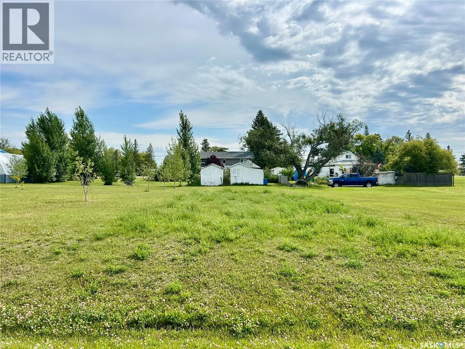 Unknown for rent: 640 1st Avenue W, Zenon Park, Saskatchewan S0E 1W0