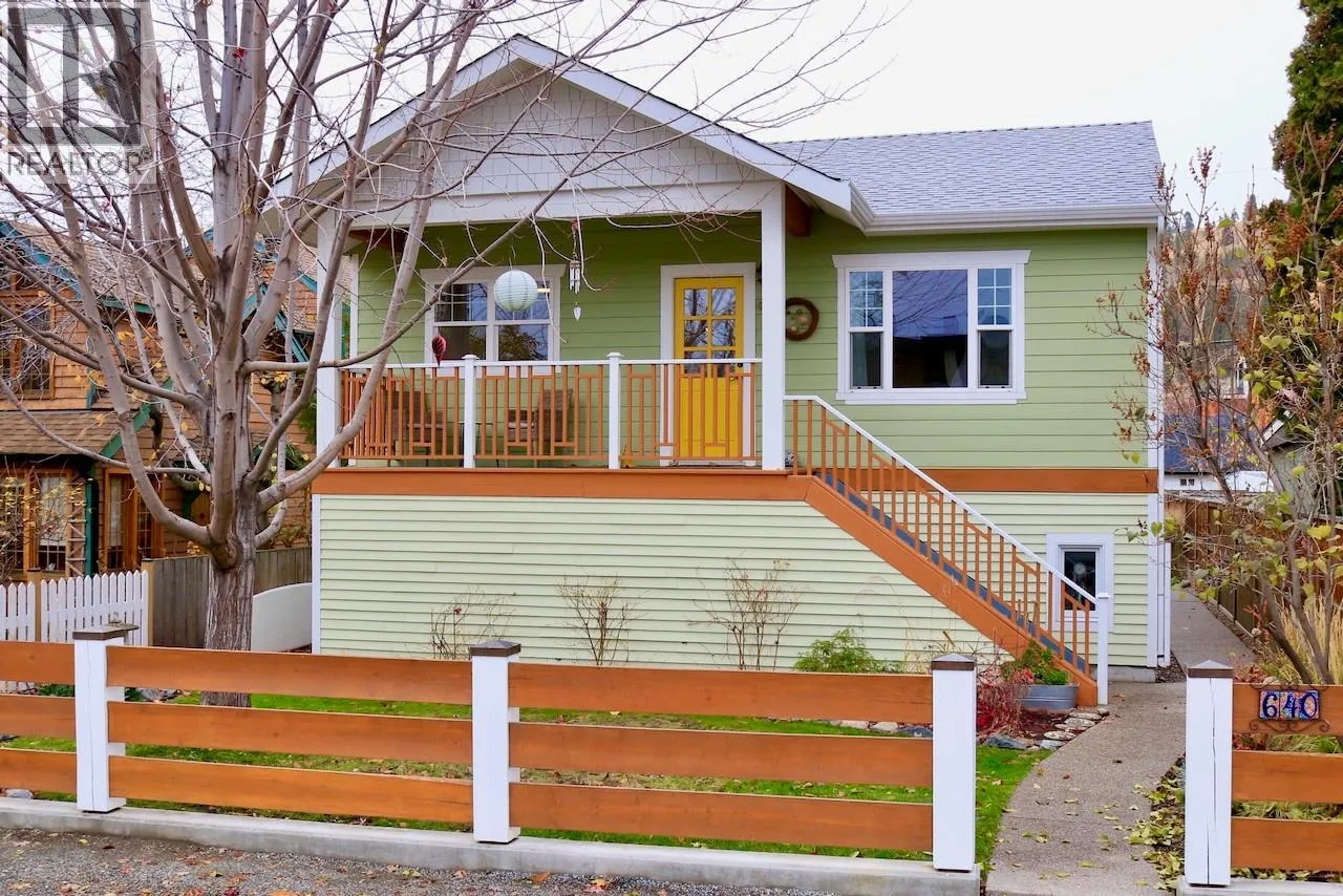 House for rent: 640 Roanoke Avenue, Kelowna, British Columbia V1Y 7K8