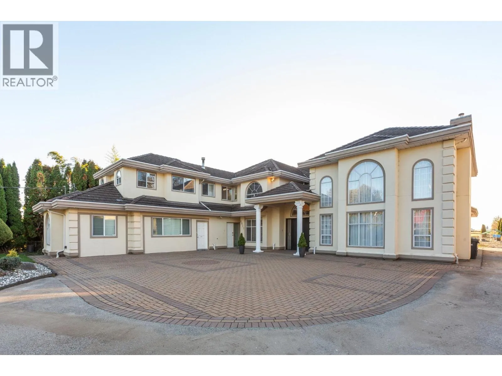 House for rent: 6411 No. 7 Road, Richmond, British Columbia V6W 1E8