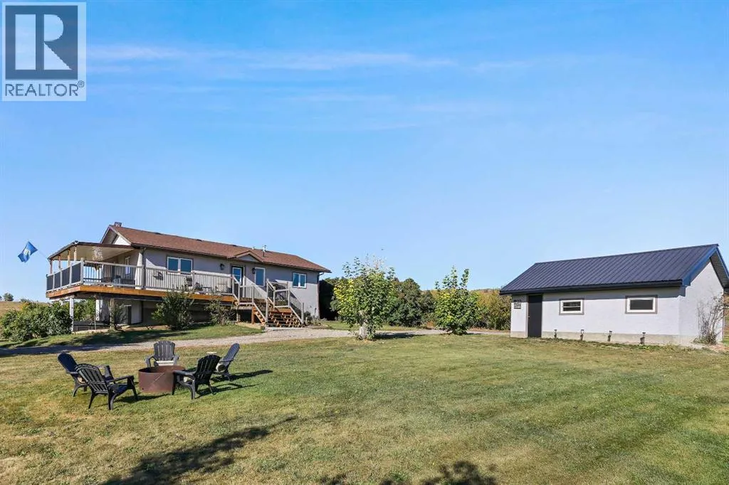 House for rent: 64166 434 Avenue W, Rural Foothills County, Alberta T1S 1A6