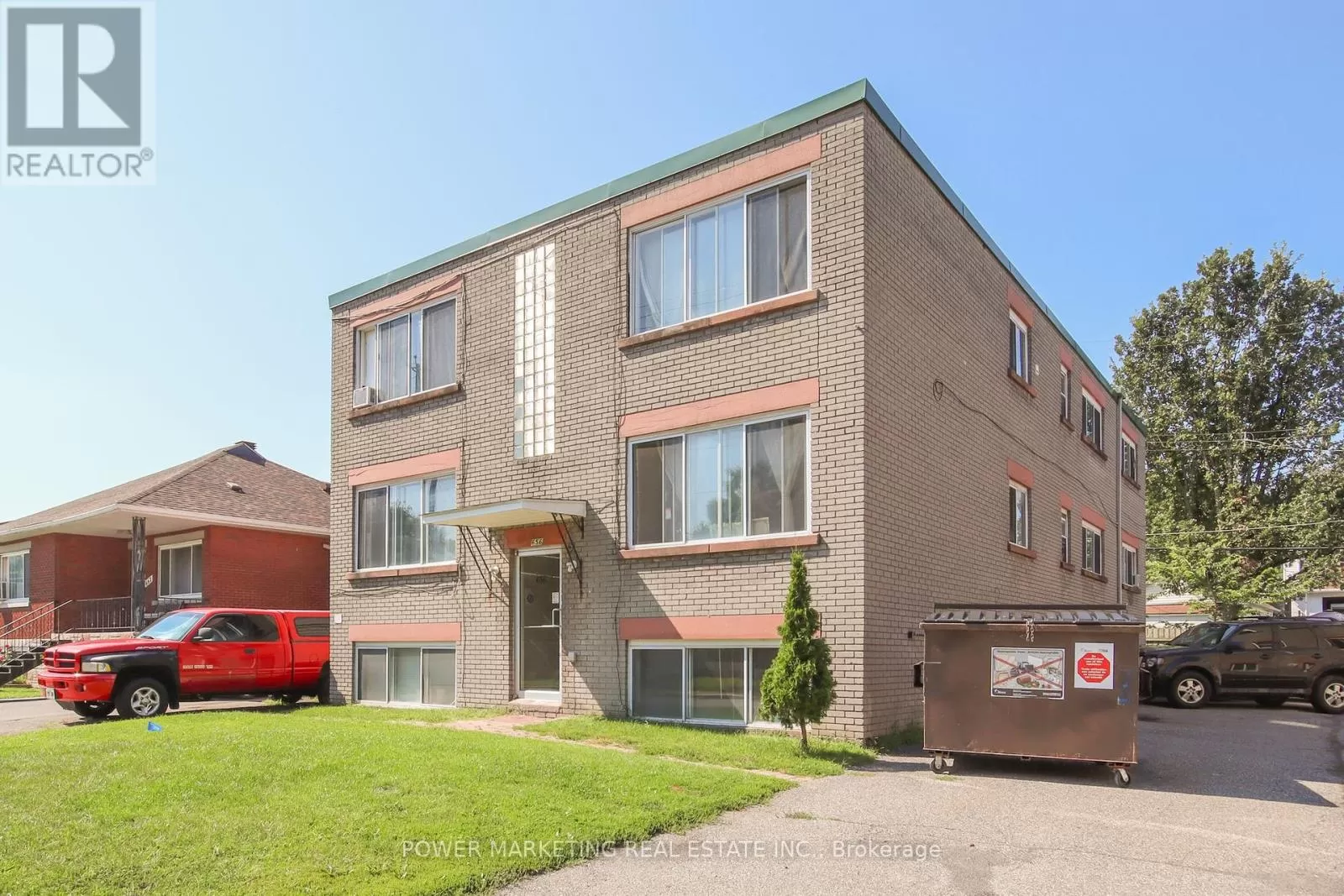 Multi-Family for rent: 644-656 De L'eglise Street, Ottawa, Ontario K1K 3K2