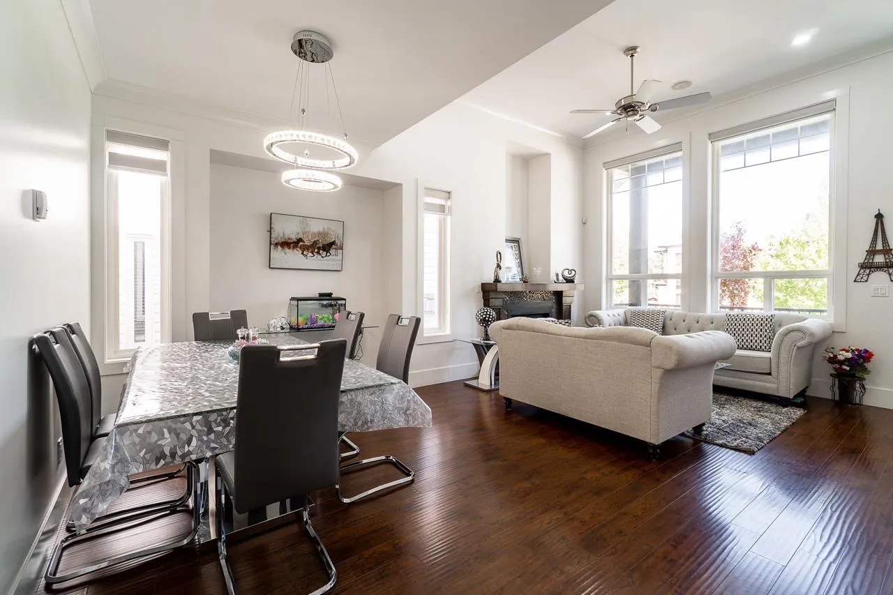 House for rent: 6461 140 Street, Surrey, British Columbia V3W 3L9