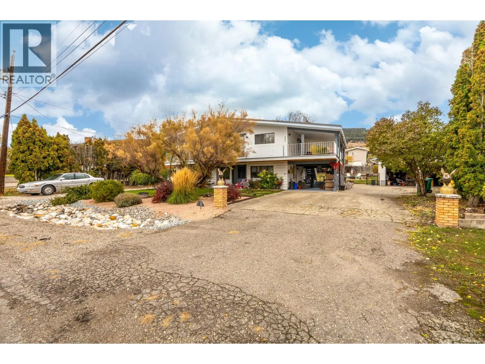 House for rent: 647 Downie Road, Vernon, British Columbia V1B 3A9