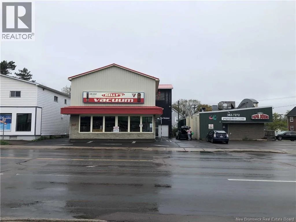 647 Mountain Road, Moncton, New Brunswick E1C 2P2