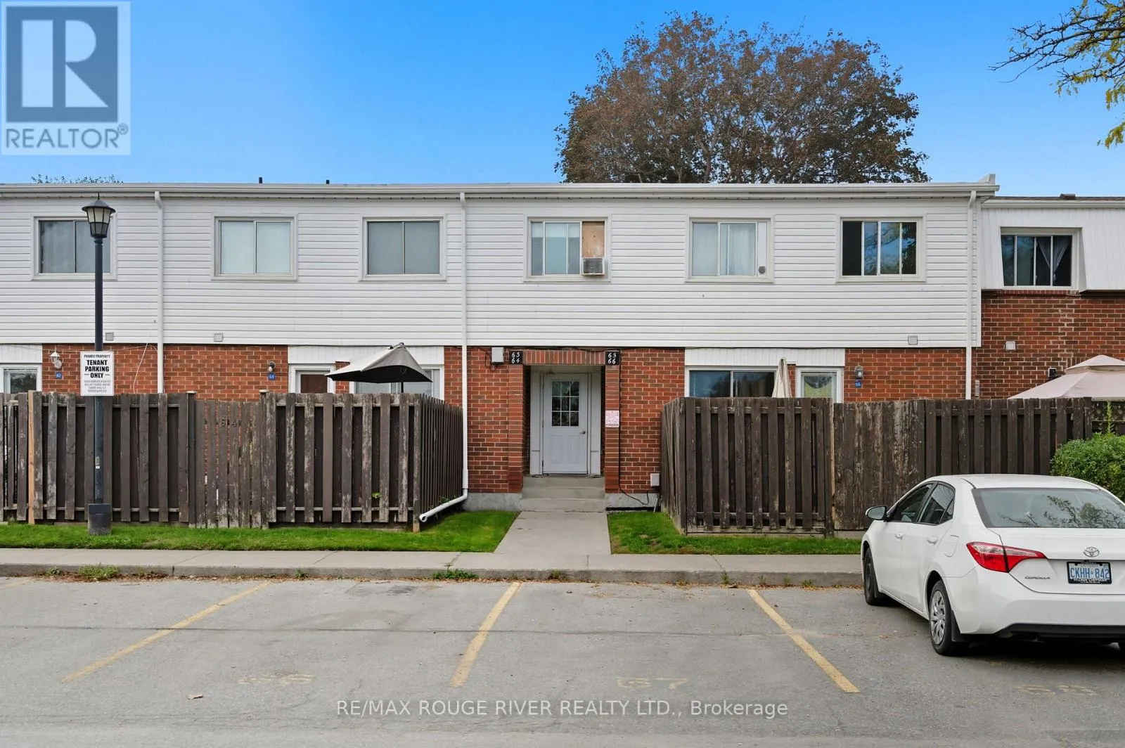 Row / Townhouse for rent: 65 - 1010 Glen Street, Oshawa, Ontario L1J 6J2
