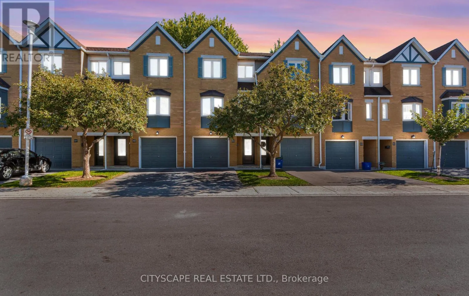 Row / Townhouse for rent: 65 - 2300 Brays Lane N, Oakville, Ontario L6M 3J9