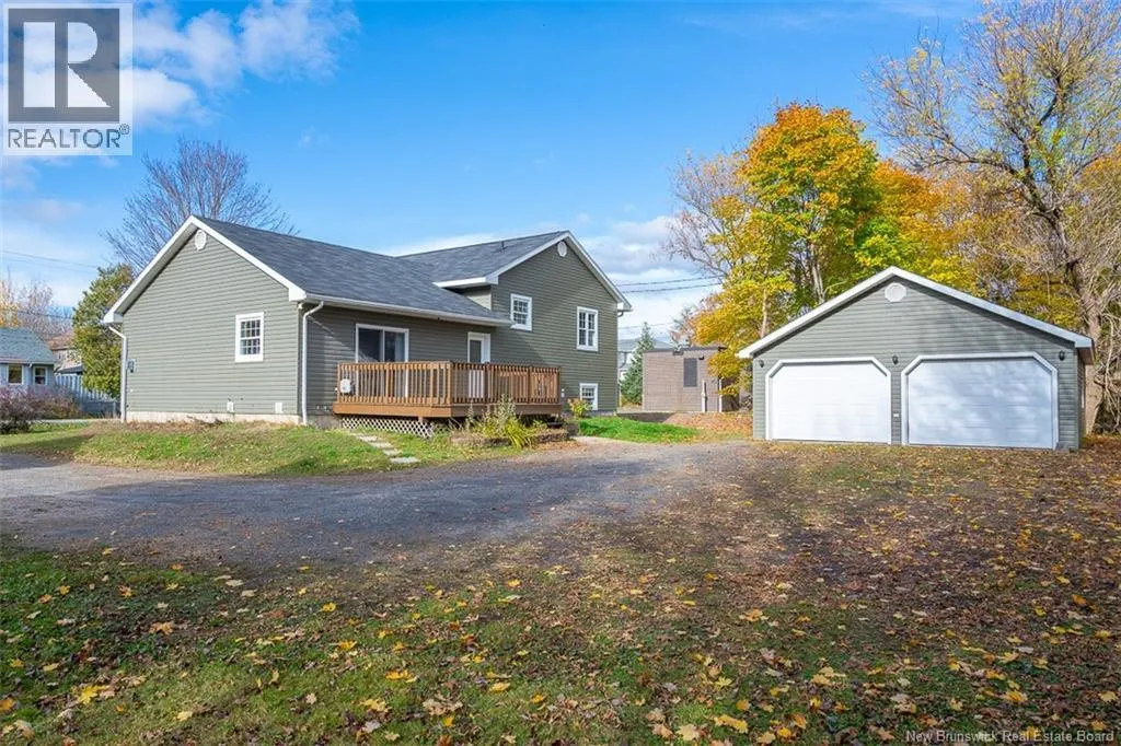 65 Aquarius Street, Fredericton, New Brunswick E3B 8P5