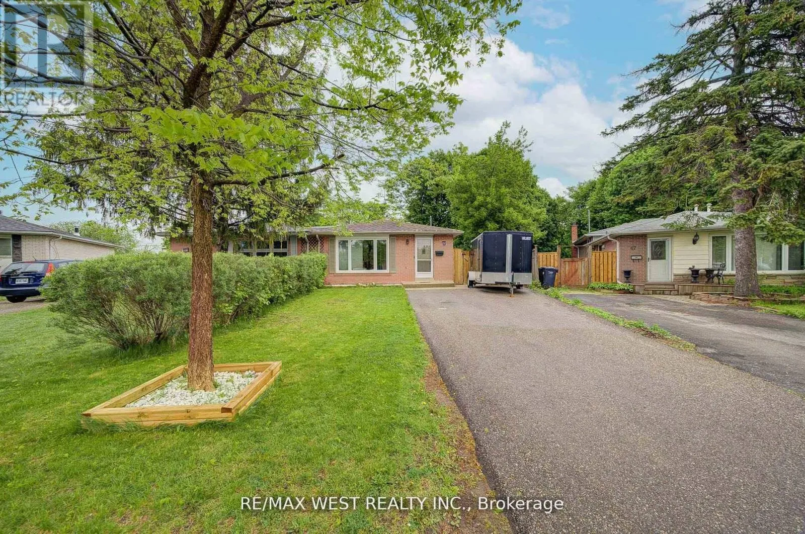 House for rent: 65 Belmont Drive, Brampton, Ontario L6T 2K5