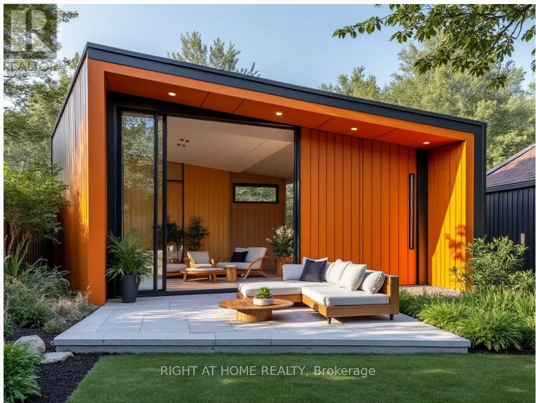 House for rent: 65 Bridgenorth Crescent, Toronto, Ontario M9V 2M5