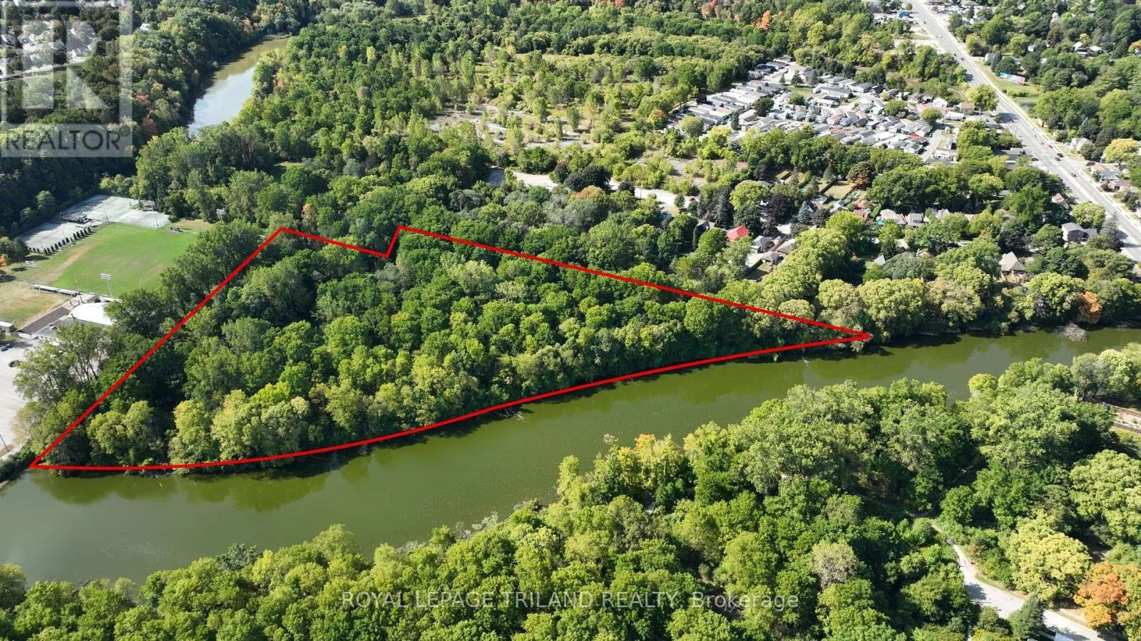 65 Cove Road, London South, Ontario N6J 1H8