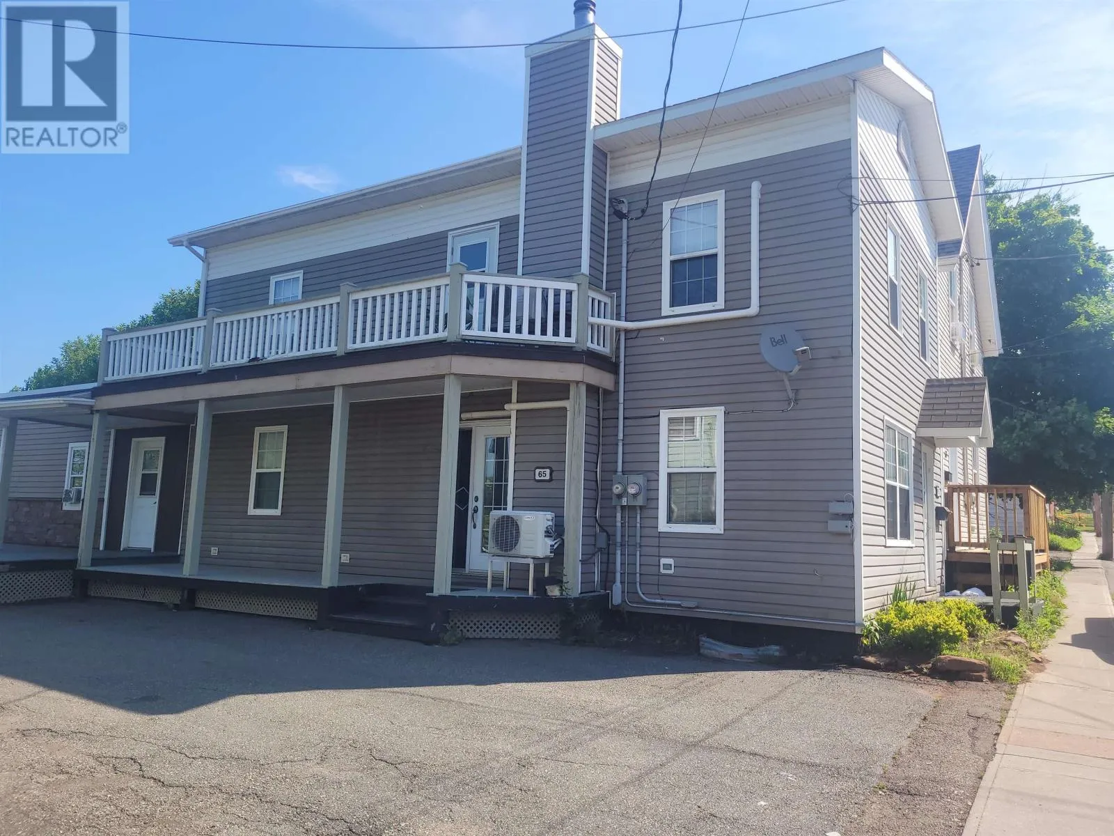 Duplex for rent: 65 Douglas Street, Charlottetown, Prince Edward Island C1A 2J4