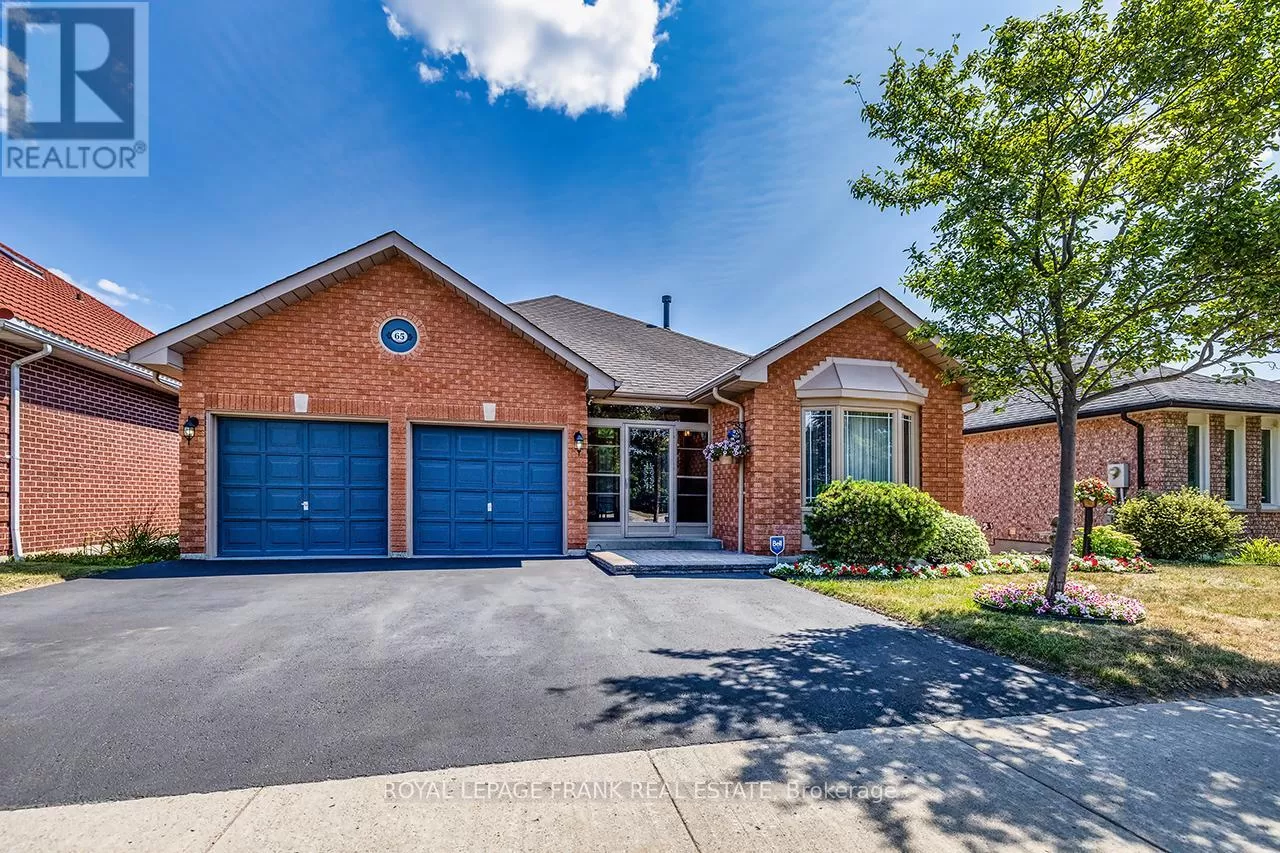 House for rent: 65 Garden Street, Whitby, Ontario L1N 9E7