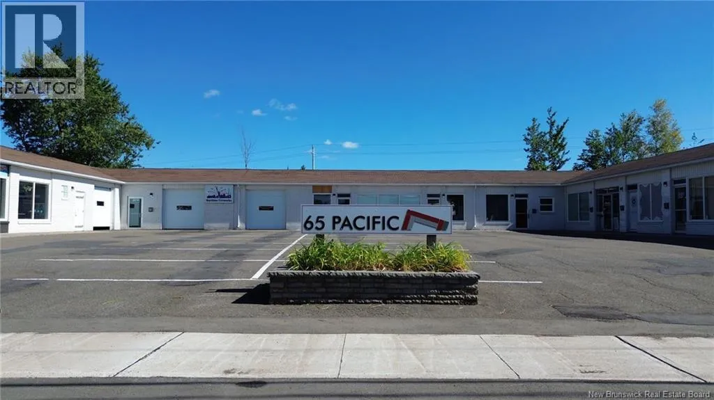 65 Pacific Avenue Unit# 8, Moncton, New Brunswick E1E 2G2