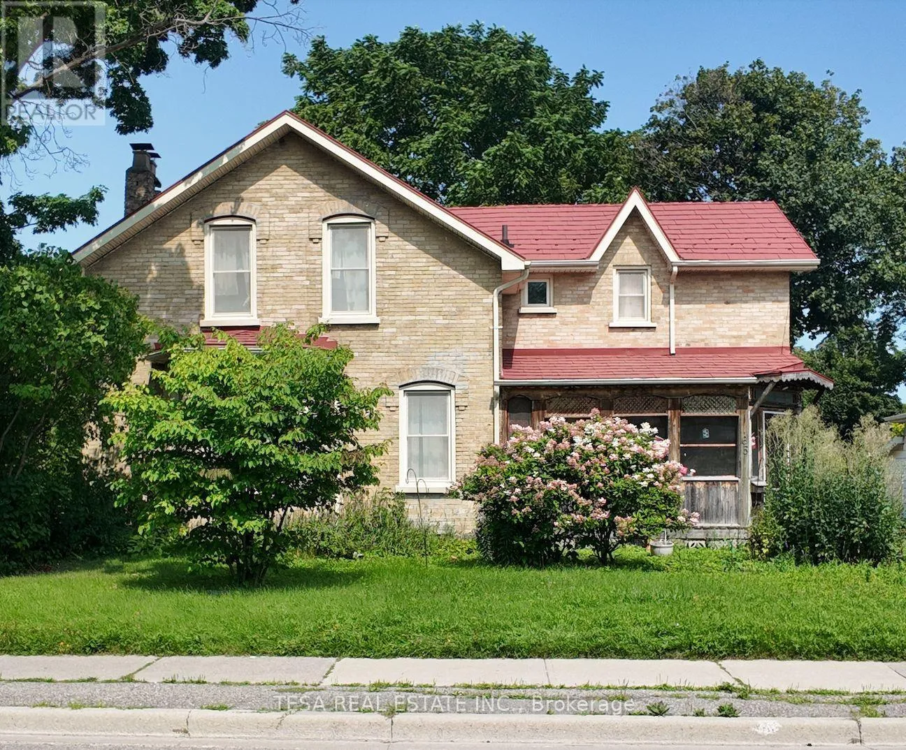 House for rent: 65 Park Road S, Oshawa, Ontario L1J 4G7