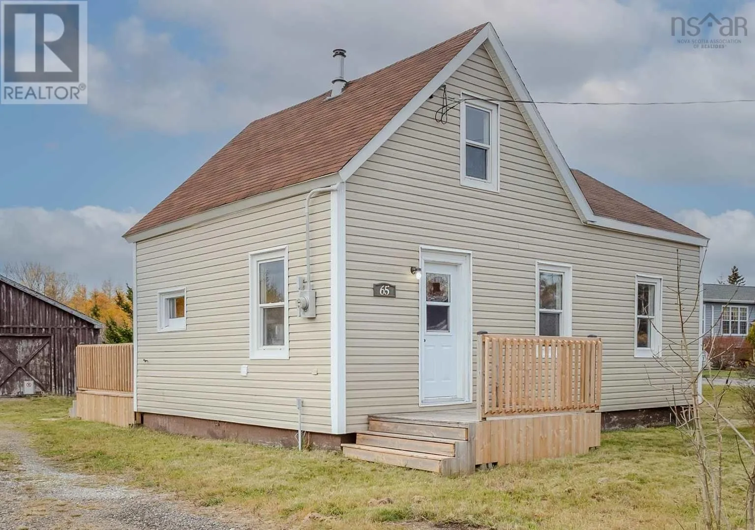 House for rent: 65 Rear Main Street, Reserve Mines, Nova Scotia B1E 1H4