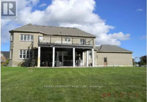 House for rent: 65 Ridge Road, Uxbridge, Ontario L0C 1A0