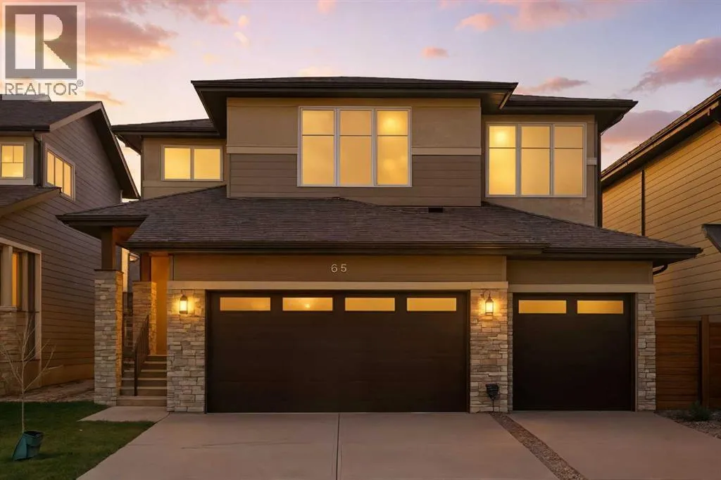 House for rent: 65 Rowmont Link Nw, Calgary, Alberta T3L 0J3