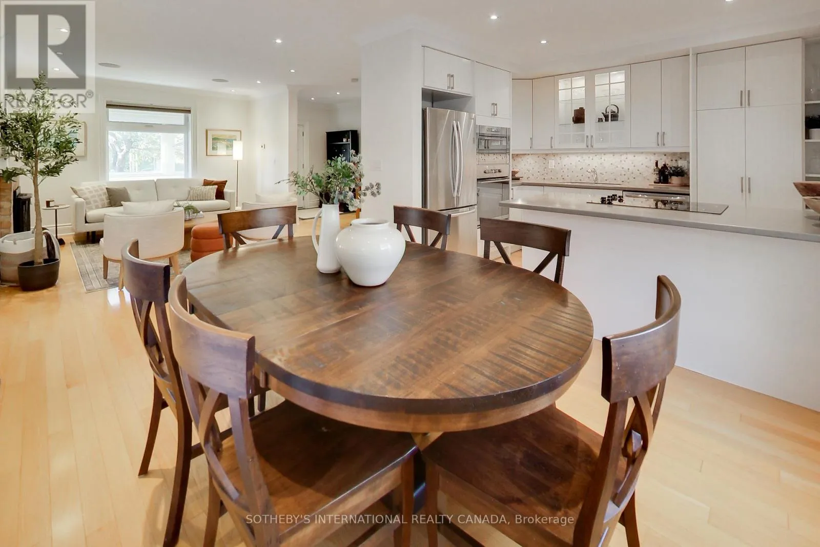 House for rent: 65 Station Road, Toronto, Ontario M8V 2R2