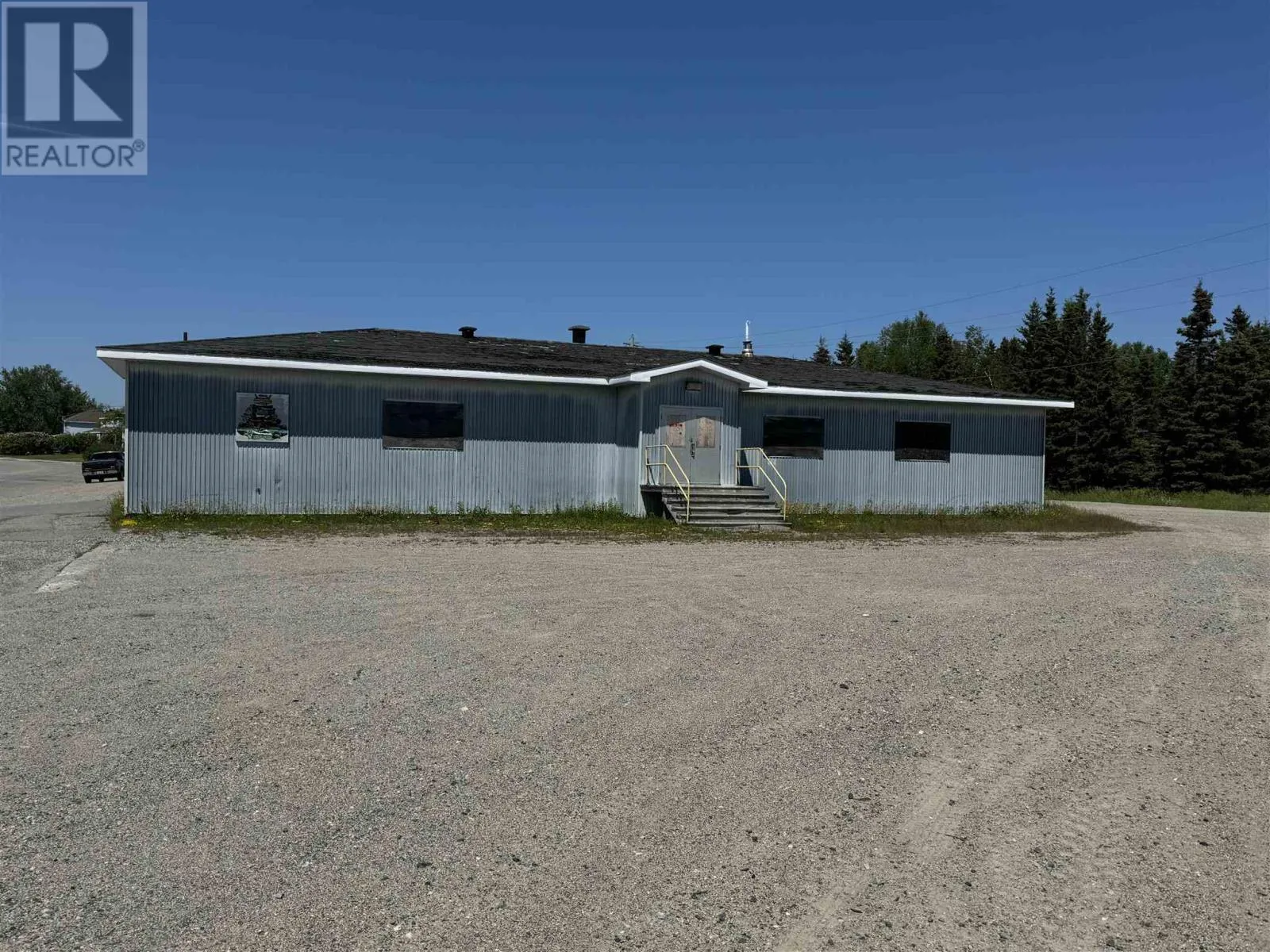 65 Stevens Ave, Marathon, Ontario P0T 2E0