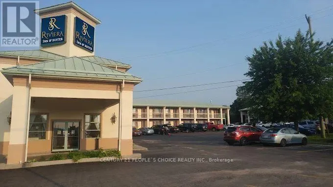 650 King Street E, Gananoque, Ontario K7G 1H3