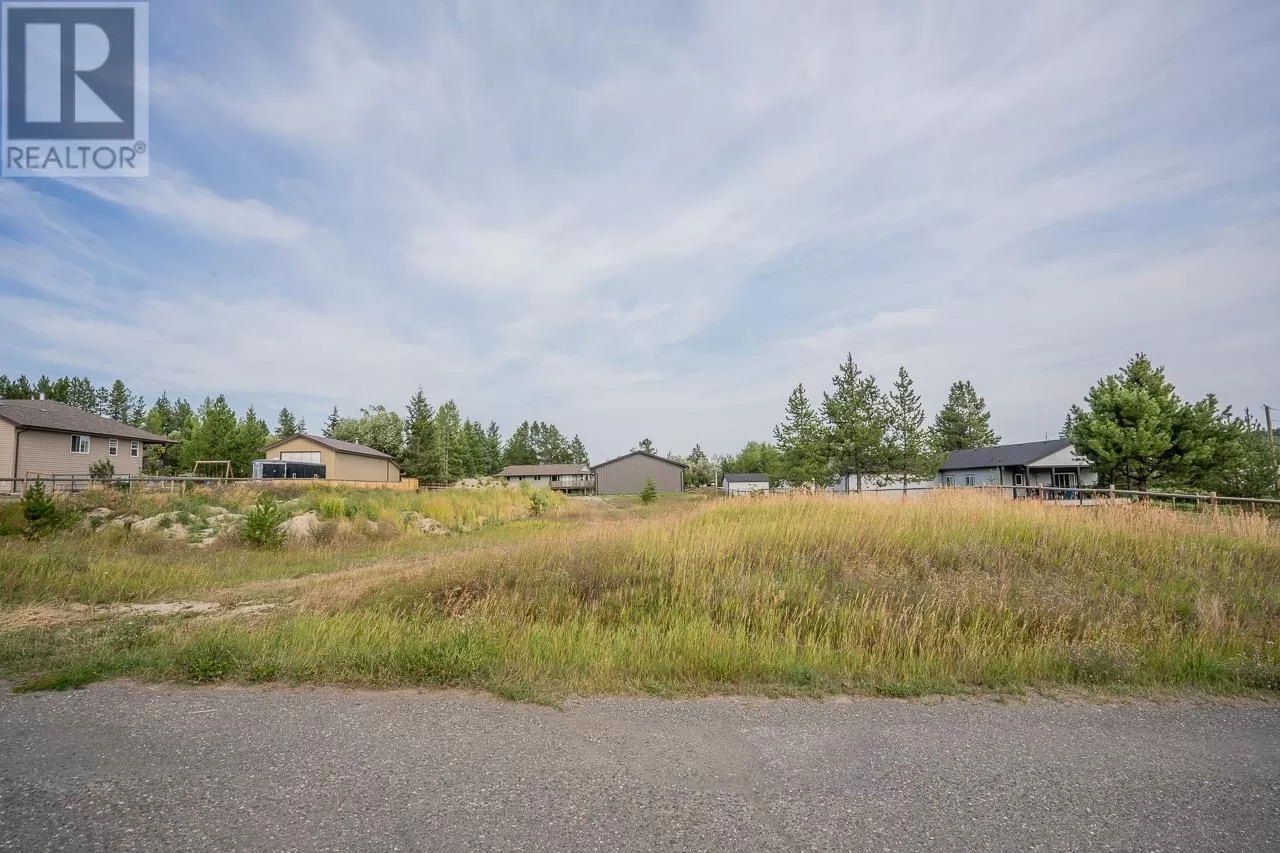 6506 Grey Crescent, Horse Lake, British Columbia V0K 2E3