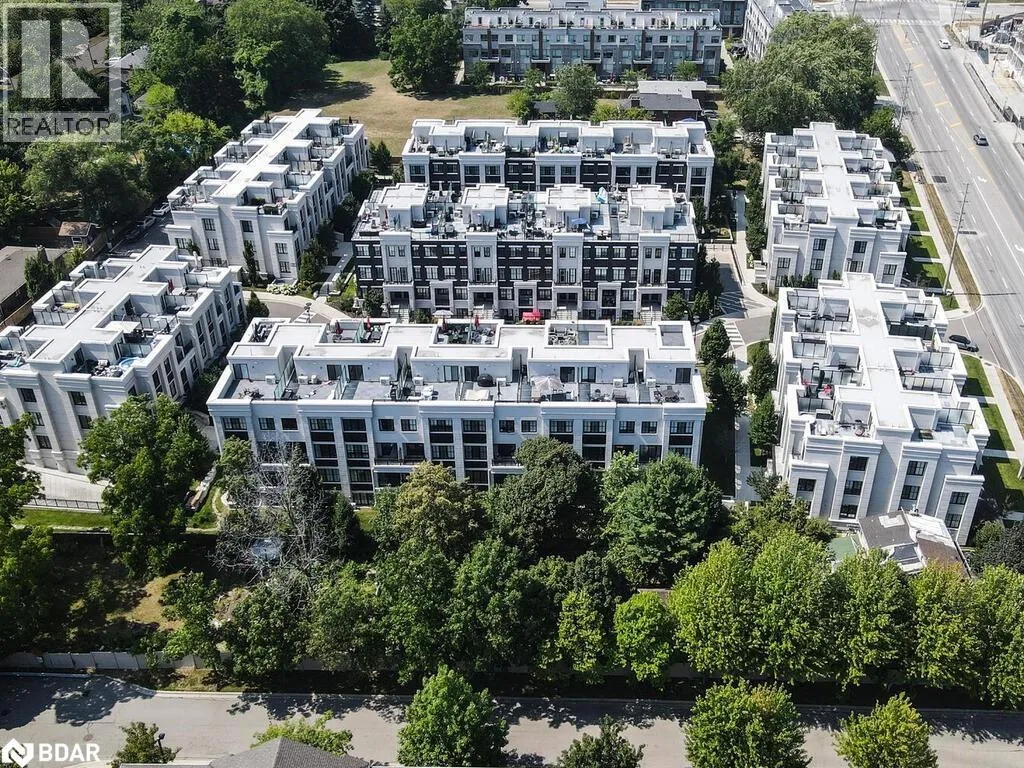 Row / Townhouse for rent: 652 Cricklewood Drive Unit# 212, Mississauga, Ontario L5G 0B9