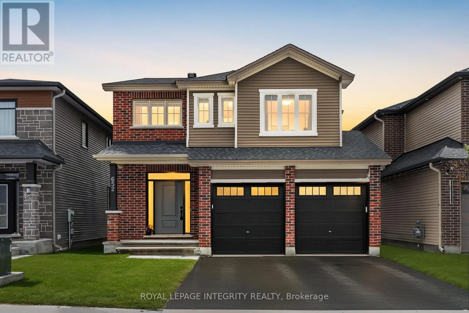 House for rent: 652 Moonflower Crescent, Ottawa, Ontario K1T 0X8