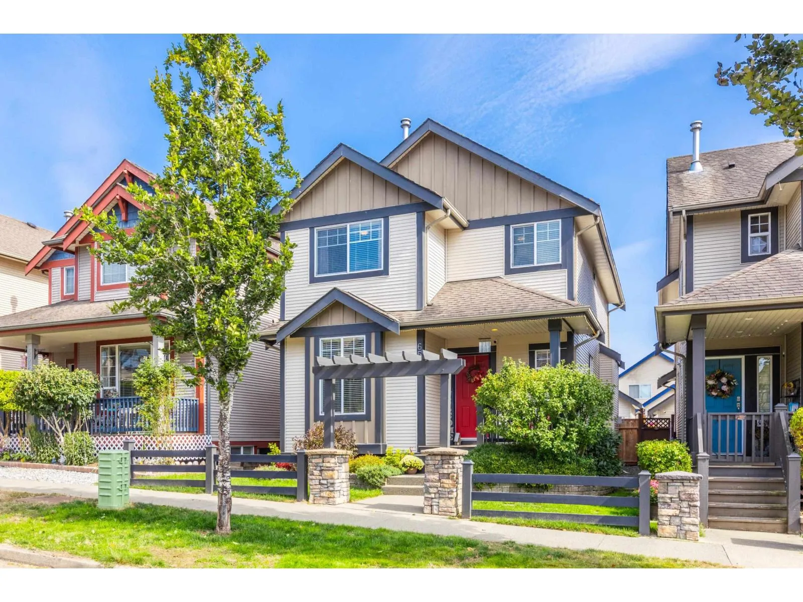 House for rent: 6522 193a Street, Surrey, British Columbia V4N 5P8