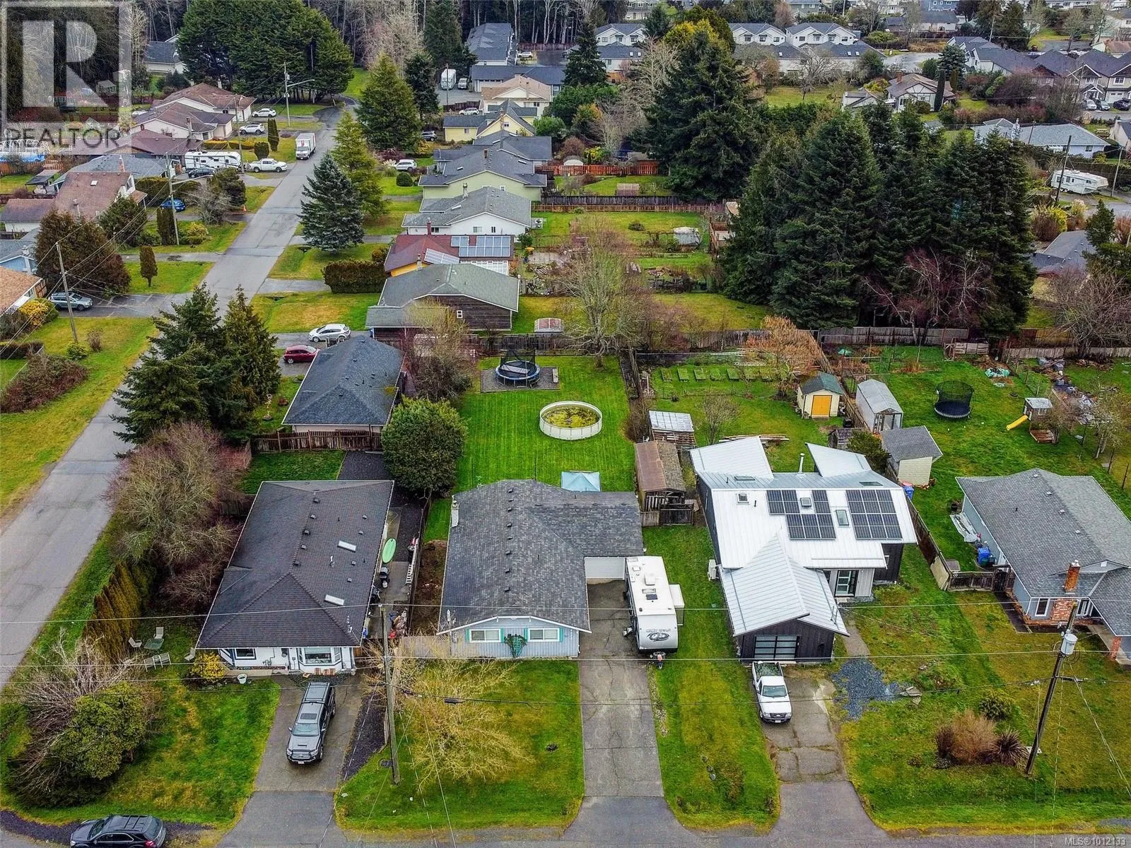 House for rent: 6525 Country Rd, Sooke, British Columbia V9Z 0W9