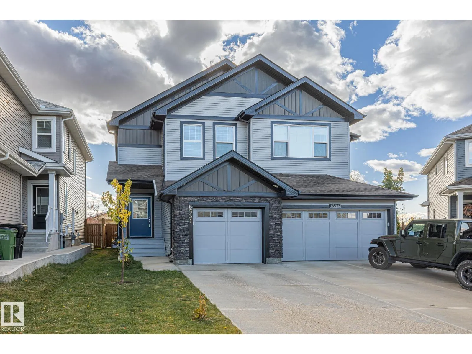 Duplex for rent: 6531 168 Av Nw, Edmonton, Alberta T5Y 3X9