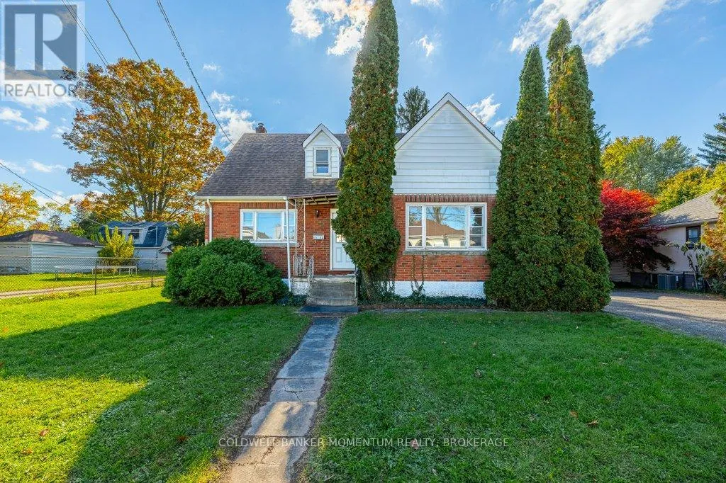 House for rent: 6532 Murray Street, Niagara Falls, Ontario L2G 2K7