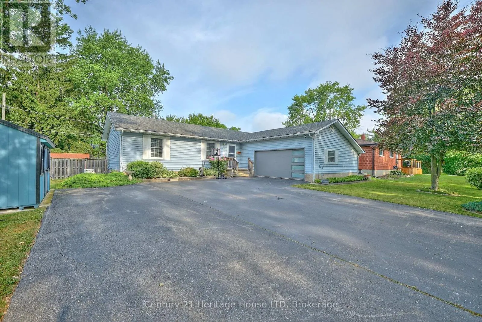 House for rent: 655 Parkdale Avenue, Fort Erie, Ontario L2A 5B5