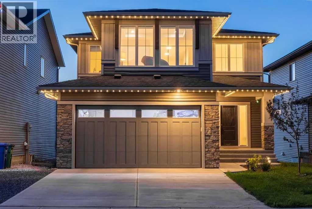 House for rent: 656 Bayview Way Sw, Airdrie, Alberta T4B 3N6