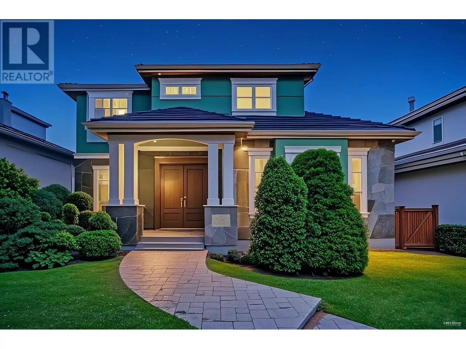 House for rent: 6562 Fremlin Street, Vancouver, British Columbia V6P 3W1