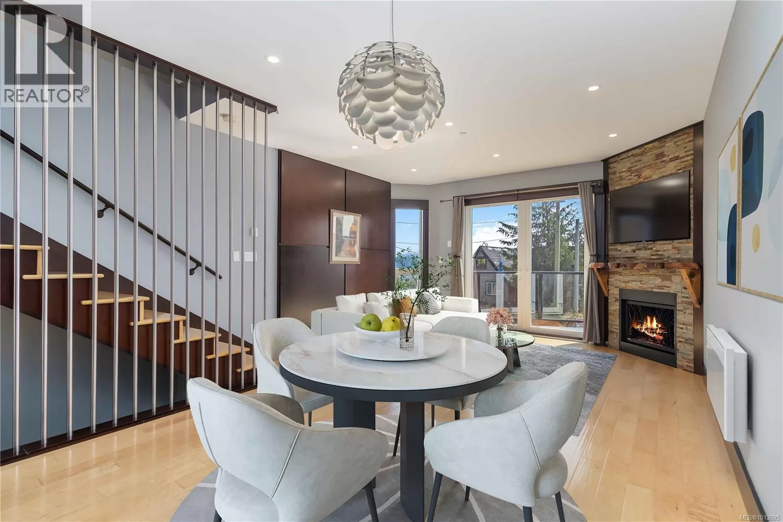 Row / Townhouse for rent: 6562 Goodmere Rd, Sooke, British Columbia V9Z 1M2