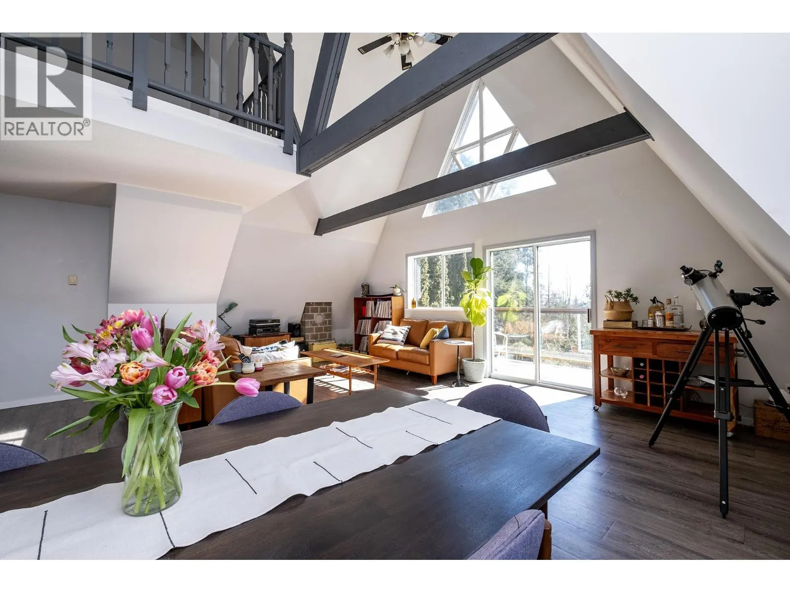 House for rent: 6563 Anchor Place, Sechelt, British Columbia V7Z 0N3