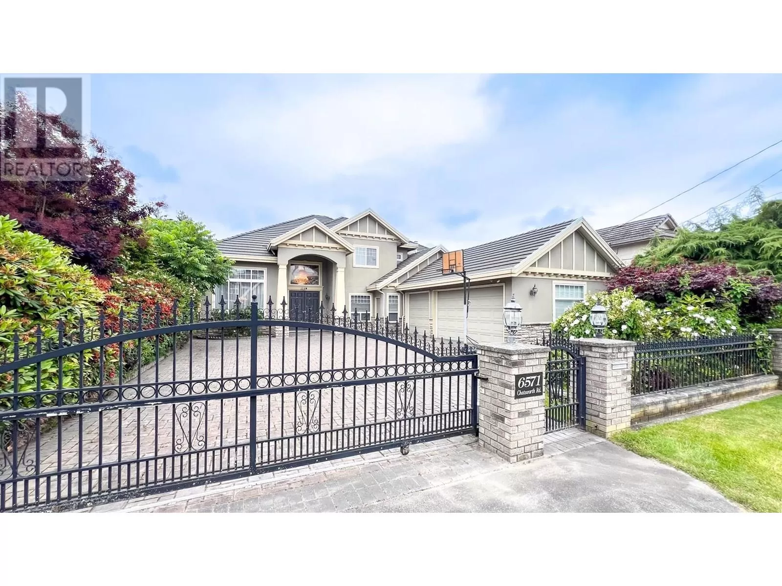 House for rent: 6571 Chatsworth Road, Richmond, British Columbia V7C 3S4