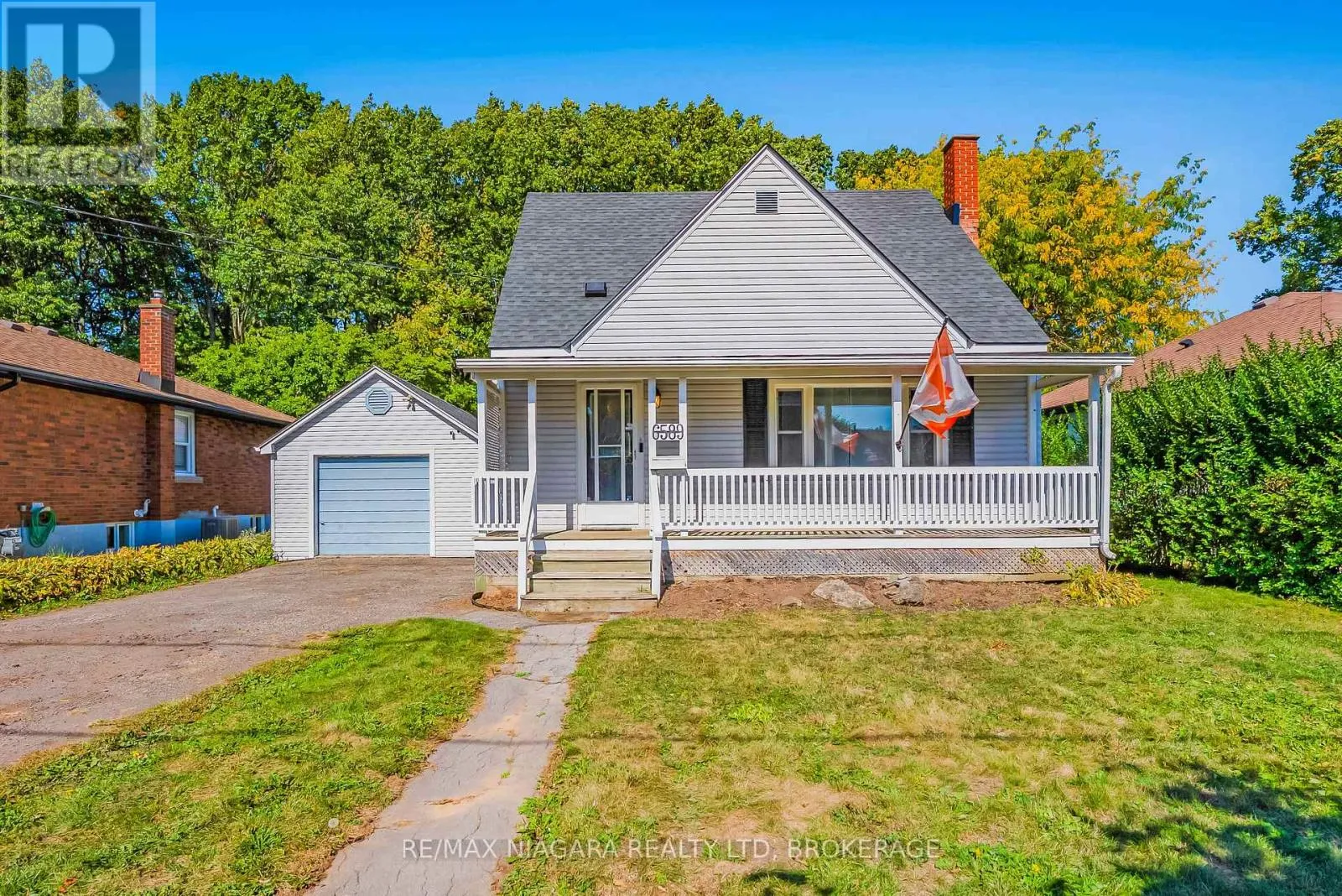 House for rent: 6589 Dunn Street, Niagara Falls, Ontario L2G 2P9